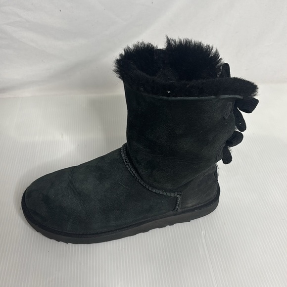 Ugg Bailey Boots with Corduroy Bows - Picture 6 of 10